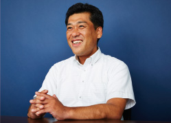 執行役員・経営企画担当 赤苅　敏文